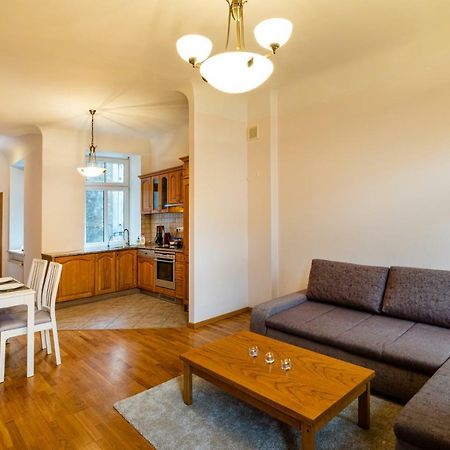 Dzirnavu Street Apartment In City Center Riga Exterior photo